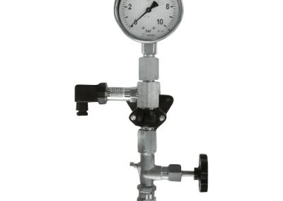 electronic pressure measuring station